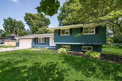 1344 Yorktown Road, Columbus, OH 43232 - Photo 3