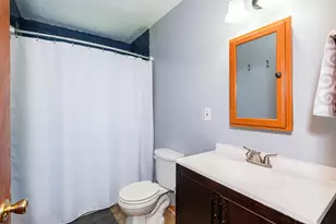 221 W Parkwood Ave, Springfield, OH 45506 - Photo 21