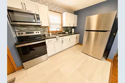 221 W Parkwood Avenue, Springfield, OH 45506 - Photo 7