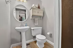 2991 Fleet Rd, Columbus, OH 43232 - Photo 23