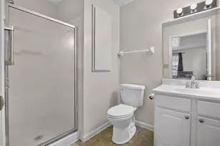 5597 Cedar Springs Rd, Columbus, OH 43228 - Photo 19