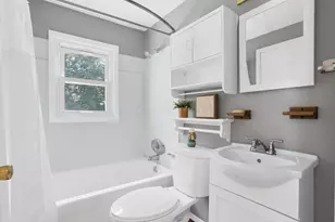 2223 Delavan Dr, Columbus, OH 43219 - Photo 29