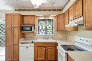 4667 Wendler Blvd, Columbus, OH 43230 - Photo 15