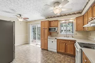 4667 Wendler Blvd, Columbus, OH 43230 - Photo 19