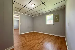 871 Baird St, Logan, OH 43138 - Photo 11