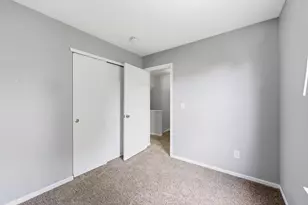 4700 Trabue Woods Ct, Columbus, OH 43228 - Photo 19
