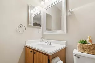 911 Robmeyer Dr, Columbus, OH 43207 - Photo 19