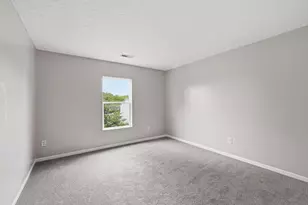 3794 Dunlane Ct, Columbus, OH 43228 - Photo 19