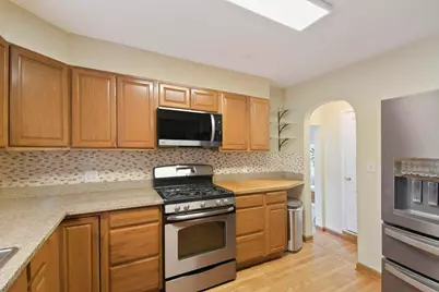 2732 Minerva Lake Road, Columbus, OH 43231 - Photo 7