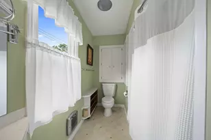230 E College St, Granville, OH 43023 - Photo 35