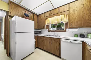 230 E College St, Granville, OH 43023 - Photo 23