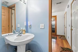 3656 Parker Knoll Ln, Columbus, OH 43219 - Photo 7