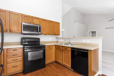 4481 Glenwood Spring Court, Columbus, OH 43228 - Photo 11