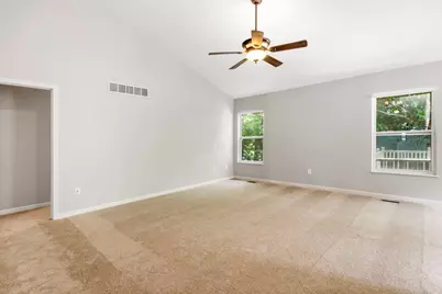 4481 Glenwood Spring Court, Columbus, OH 43228 - Photo 9