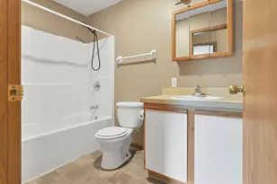 18 Neil St, Delaware, OH 43015 - Photo 13