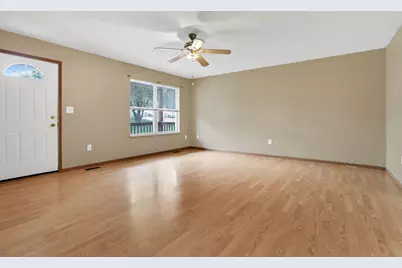 18 Neil Street, Delaware, OH 43015 - Photo 5