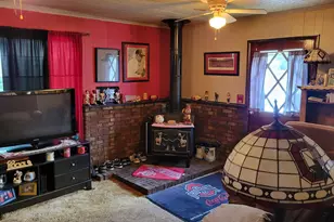 137 Redmond Rd, Columbus, OH 43228 - Photo 9