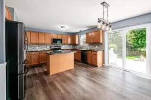 913 Fresno St, Pickerington, OH 43147 - Photo 11