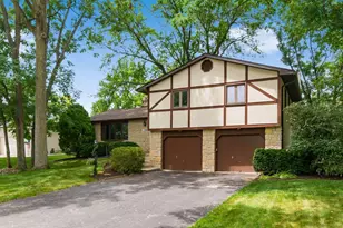 1340 Norwell Dr, Upper Arlington, OH 43220 - Photo 9