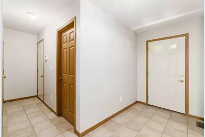 1665 Daffodil Place, Lewis Center, OH 43035 - Photo 3