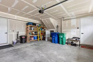 207 Via Veneto, Delaware, OH 43015 - Photo 59