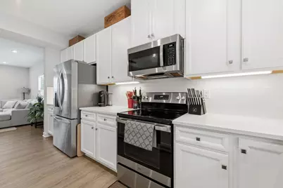 207 Via Veneto, Delaware, OH 43015 - Photo 17