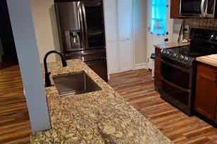2119 Dawnlight Ave, Columbus, OH 43211 - Photo 7