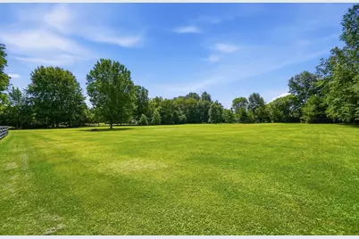 2262 Lewis Center Road, Lewis Center, OH 43035 - Photo 61