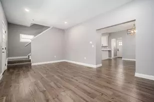 210 S Terrace Ave, Columbus, OH 43204 - Photo 9