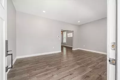 210 S Terrace Avenue, Columbus, OH 43204 - Photo 5