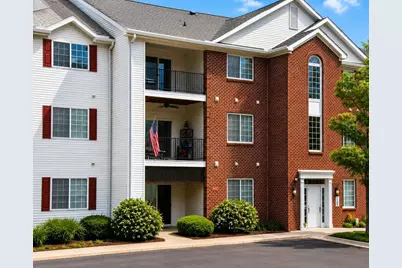 6200 Harbour Pointe #301, Columbus, OH 43231 - Photo 3