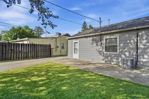 262 St Christopher Ln, Columbus, OH 43213 - Photo 37