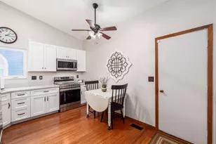 7899 Leaview Dr, Columbus, OH 43235 - Photo 5