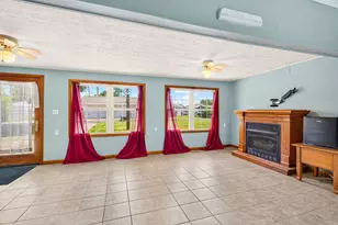 873 Jackson St, Richmond Dale, OH 45673 - Photo 17