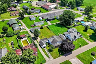 873 Jackson St, Richmond Dale, OH 45673 - Photo 3