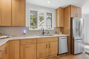 2281 Northwest Blvd, Columbus, OH 43221 - Photo 15