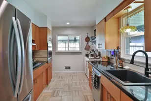 7682 Broadwyn Dr, Reynoldsburg, OH 43068 - Photo 13