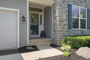 542 Apple Valley Cir, Delaware, OH 43015 - Photo 3
