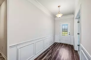 324 Solar Wind Rd, Delaware, OH 43015 - Photo 3