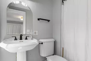 565 Granville St, Newark, OH 43055 - Photo 11