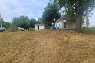 120 N E St, New Holland, OH 43145 - Photo 7