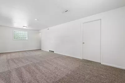 4838 Refugee Road, Columbus, OH 43232 - Photo 13