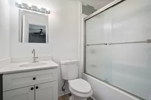 28 S Williams St, Newark, OH 43055 - Photo 9