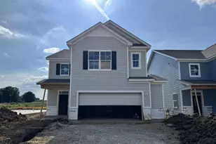 1024 Dawsons Dr, Hebron, OH 43025 - Photo 1