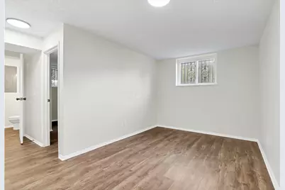 435 Carolann Avenue, Columbus, OH 43207 - Photo 23