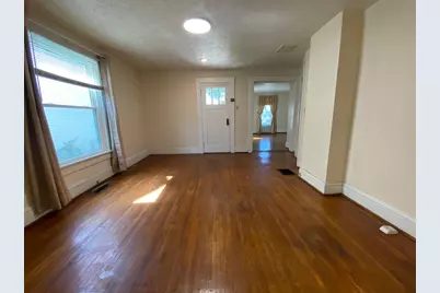 281 E Central Avenue, Delaware, OH 43015 - Photo 17
