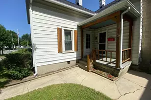 281 E Central Ave, Delaware, OH 43015 - Photo 3