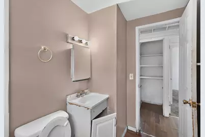 1823 E Blake Avenue, Columbus, OH 43219 - Photo 13