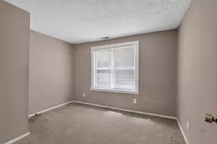 2183 Safford Ave, Columbus, OH 43223 - Photo 7