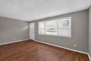 2183 Safford Ave, Columbus, OH 43223 - Photo 3